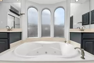 2815 Hidden Springs Cir, Manvel, TX 77578 - Photo 25