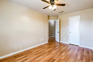 2643 Kiplands Ct, Houston, TX 77014 - Photo 27