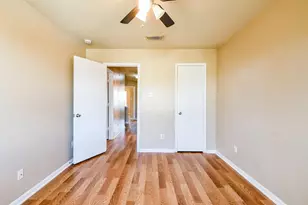 2643 Kiplands Ct, Houston, TX 77014 - Photo 23