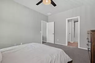 13579 Bay Springs Dr, Conroe, TX 77303 - Photo 17