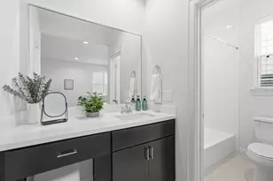 1811 Mills St, Houston, TX 77026 - Photo 9