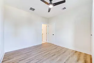 1928 Gregg St, Houston, TX 77020 - Photo 5