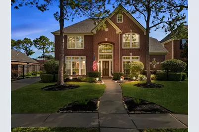 105 Pelican Court, League City, TX 77573 - Photo 1