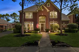 105 Pelican Ct, League City, TX 77573 - Photo 1