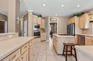 105 Pelican Ct, League City, TX 77573 - Photo 17