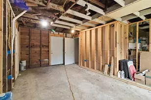 306 Center St, Pasadena, TX 77506 - Photo 23