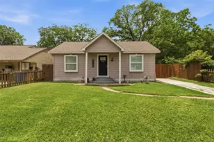 306 Center St, Pasadena, TX 77506 - Photo 1