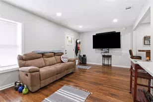 306 Center St, Pasadena, TX 77506 - Photo 5