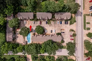 2401 Sycamore Ave, Huntsville, TX 77340 - Photo 11