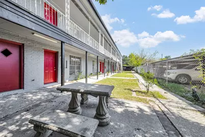 3040 Golfcrest Boulevard #10, Houston, TX 77087 - Photo 1