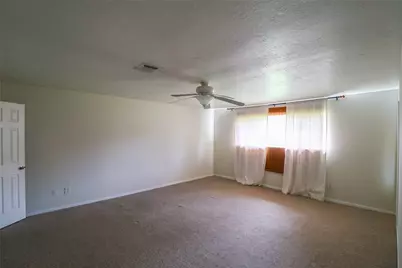 11115 Silkwood Drive, Houston, TX 77031 - Photo 11