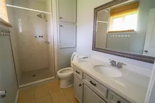 11115 Silkwood Dr, Houston, TX 77031 - Photo 13