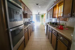 11115 Silkwood Dr, Houston, TX 77031 - Photo 15