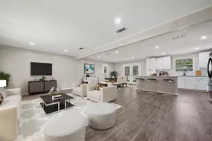 110 Pine St, Daisetta, TX 75935 - Photo 3