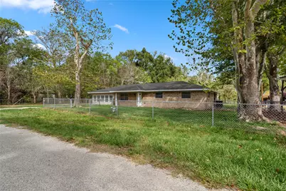 110 Pine Street, Daisetta, TX 75935 - Photo 37