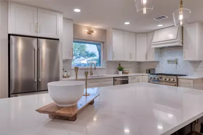 7602 Pagewood Lane, Houston, TX 77063 - Photo 1