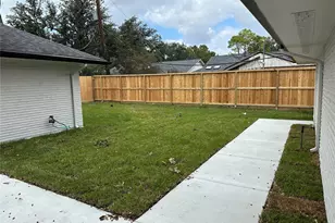 7602 Pagewood Ln, Houston, TX 77063 - Photo 33