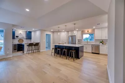 7602 Pagewood Lane, Houston, TX 77063 - Photo 11