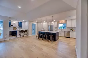 7602 Pagewood Ln, Houston, TX 77063 - Photo 11