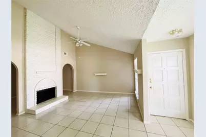 19319 Lazy Valley Drive, Katy, TX 77449 - Photo 5