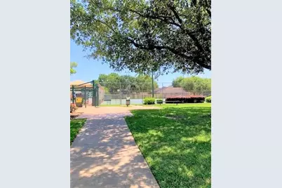 19319 Lazy Valley Drive, Katy, TX 77449 - Photo 25