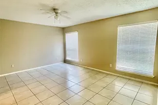 19319 Lazy Valley Dr, Katy, TX 77449 - Photo 11