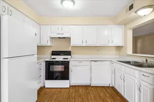 7943 Ellinger Ln, Houston, TX 77040 - Photo 3