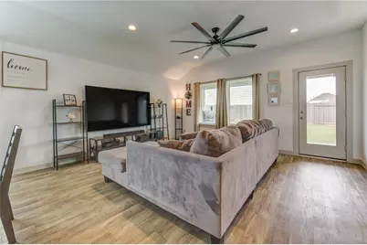 403 Rain Water Lane, Baytown, TX 77523 - Photo 9