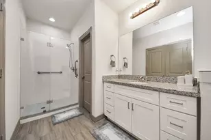 5334 Pershing St, Houston, TX 77033 - Photo 7