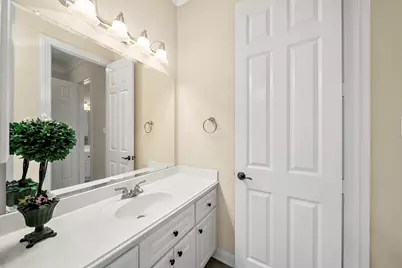11530 Legend Manor Drive, Houston, TX 77082 - Photo 9