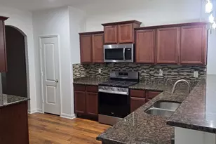 1819 Opal Peach Dr, Iowa Colony, TX 77583 - Photo 9