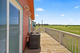 3343 Pirates Cove, Crystal Beach, TX 77650 - Photo 7