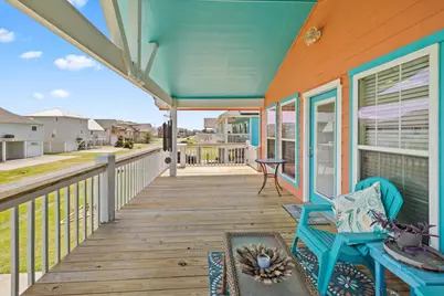 3343 Pirates Cove, Crystal Beach, TX 77650 - Photo 11