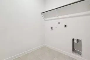 2526 Gray Gale Ct, Baytown, TX 77523 - Photo 15