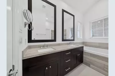 2738 Harvard Street, Houston, TX 77008 - Photo 25