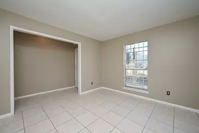 9630 Glenwood Forest Drive, Houston, TX 77078 - Photo 3