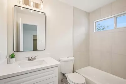 11926 Panay Drive, Houston, TX 77048 - Photo 21