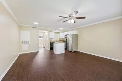 300 Pecore Street #19, Houston, TX 77009 - Photo 3