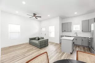 9727 Stedman St, Houston, TX 77029 - Photo 13