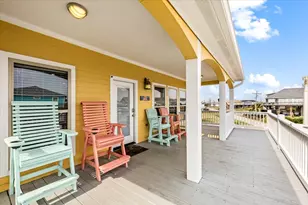 931 Tidelands Dr, Crystal Beach, TX 77650 - Photo 27