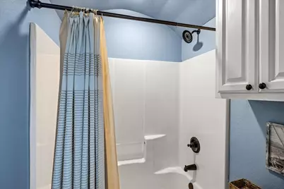 931 Tidelands Drive, Crystal Beach, TX 77650 - Photo 15