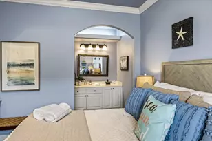 931 Tidelands Dr, Crystal Beach, TX 77650 - Photo 13