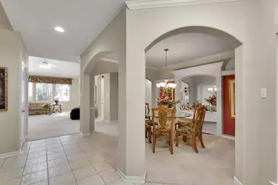 10 Clarewood Court, The Woodlands, TX 77385 - Photo 7