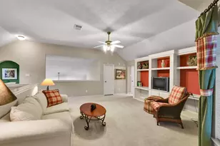 10 Clarewood Ct, The Woodlands, TX 77385 - Photo 23