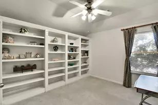 10 Clarewood Ct, The Woodlands, TX 77385 - Photo 29