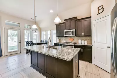 3622 Cibolo Court, Pearland, TX 77584 - Photo 9