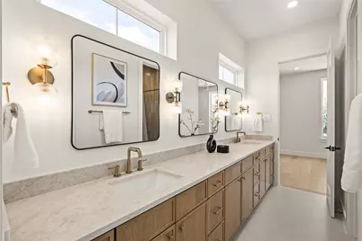 2011 Singleton Street, Houston, TX 77008 - Photo 31