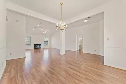 215 Deep Dale Lane, Conroe, TX 77304 - Photo 9