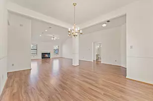 215 Deep Dale Ln, Conroe, TX 77304 - Photo 9