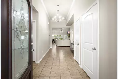 15072 Meadow Glen N, Conroe, TX 77306 - Photo 3